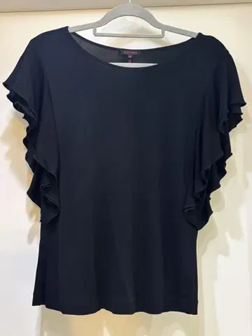 ESCADA 블랙 프릴 탑 사이즈 40
