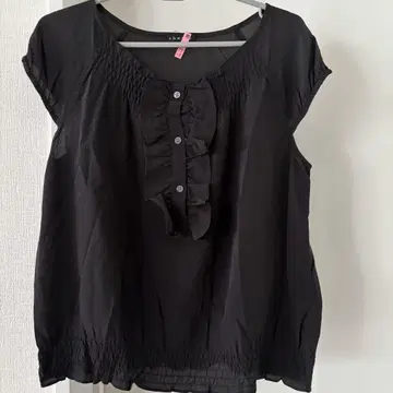실크 100% 프렌치 슬리브 프릴 블라우스 블랙