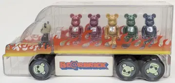 MEDICOMTOY 베어브릭 100% TOKIO/베어브릭