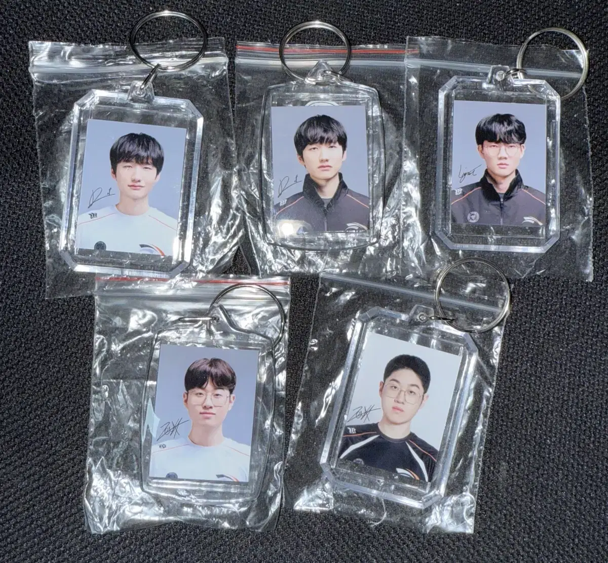 HLE Hanwha Life Esports Ruler LOL LCK ID photo + acrylic keyring wts