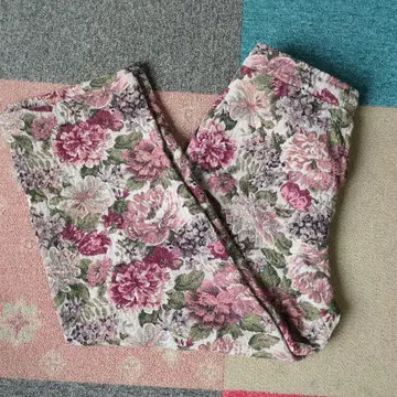 칸비오 와이드 팬츠 M 사이즈