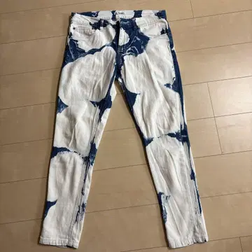 블리치 스키니 데님 팬츠