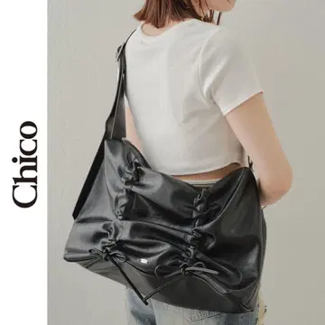 새상품 Chico 드로스트 디자인 BIG 숄더백 Chico 블랙