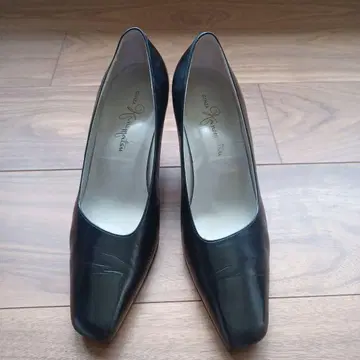 긴자 카네마츠 블랙 하이힐 24.5cm
