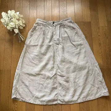 도밍고 D.M.G 이지 턱 스커트