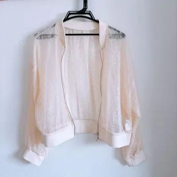 lutique 비침 레이스 집업 자켓