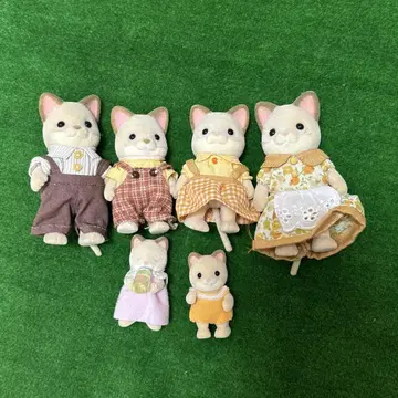 실바니아 초기 크림 고양이 가족 세트