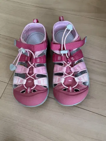 미중고 keen 샌들