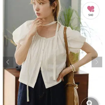 미사용 카스타네 초커 컴팩트 블라우스