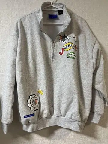 톰과 제리 하프 지퍼 맨투맨