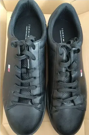 타미힐피거 스니커즈 29cm