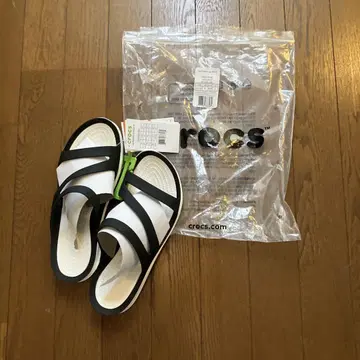 크록스 스위프트 워터 샌들 여성용