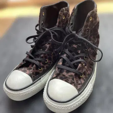 컨버스 올스타 레오파드 하이컷 스니커즈 23.5cm