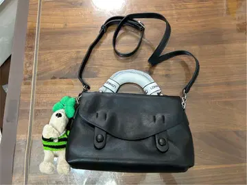 블랙 숄더백
