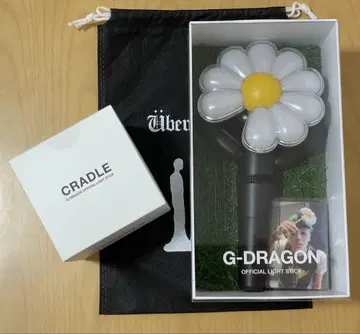 G-DRAGON 공식 응원봉 & 클레이드 새상품