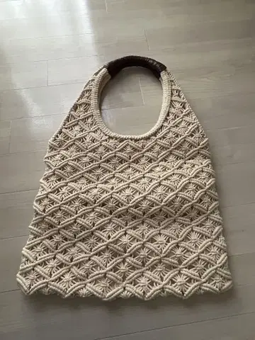 banana republic 아이보리 마크라메 뜨개질 토트백