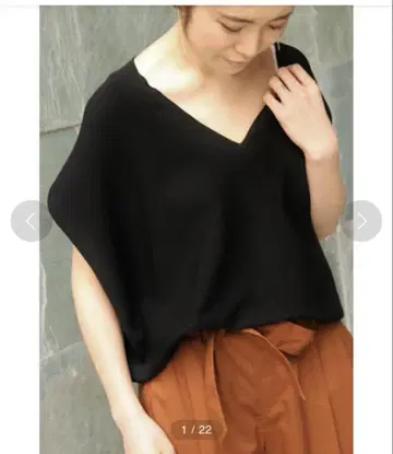 IENA 코튼 스트레치 코쿤 V넥 풀오버 블랙