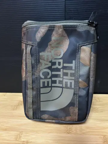 THE NORTH FACE 카모플라쥬 파우치