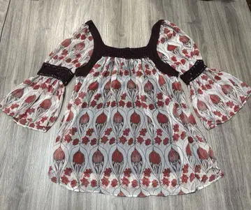 Armoire capris 아르모와르 카프리스 블라우스 빨간색 꽃 레드