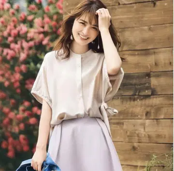 DoCLASSE 린넨 레이온 리본 슬리브 셔츠 베이지