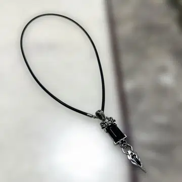 목걸이 펜던트 초커 임팩트 가죽