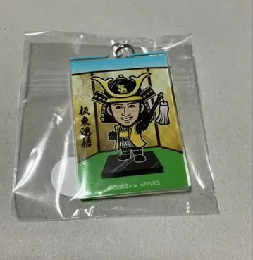 이타토, 호크스, 아크릴 참, 와카타카 가챠