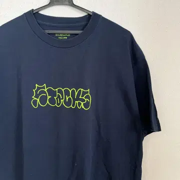stacks bookstore XL 그래피티 스타일 로고 네이비 티셔츠