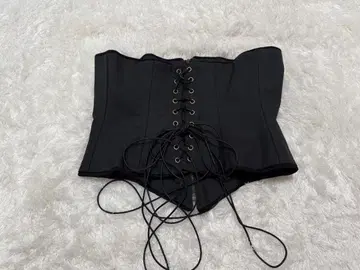 ATELIER BOZ 아틀리에 보즈 뷔스티에