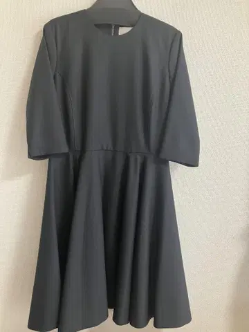 VONDEL 빔즈 원피스 블랙