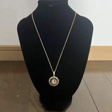 새상품급 LEMOGES 리모주 펜던트 탑 목걸이