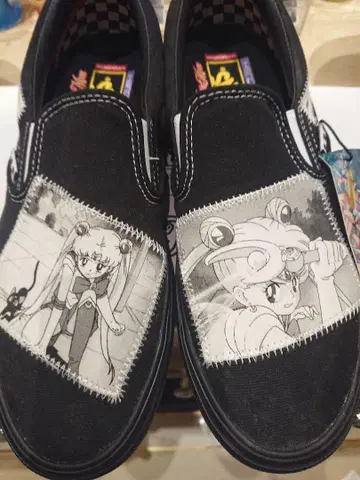 세일러문 VANS 슬립온 블랙 27.5