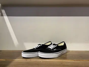 반스 오센틱 블랙 화이트 US 정품 빨간색 상자 29cm