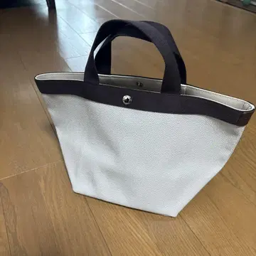 에르베샤 펠리에 보트형 토트