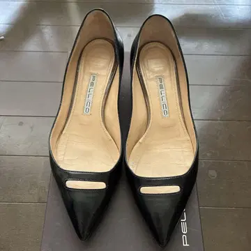 PELLICO 블랙 펌프스 스틸레토