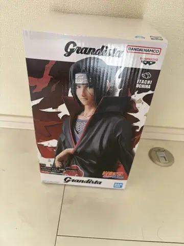 Grandista 이타치 우치하 피규어