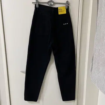 더블 스탠다드 클로징 블랙 데님