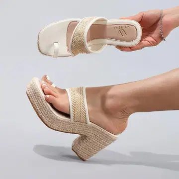 패션 샌들 화이트/베이지 10.2cm 힐