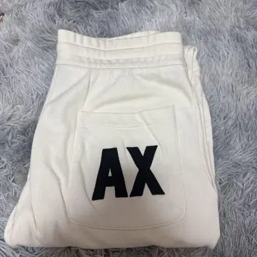 Armani Exchange 화이트 조거 팬츠