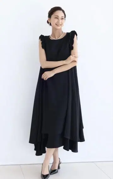 야마다야 FENNEL 숄더 프릴 원피스 블랙 새상품