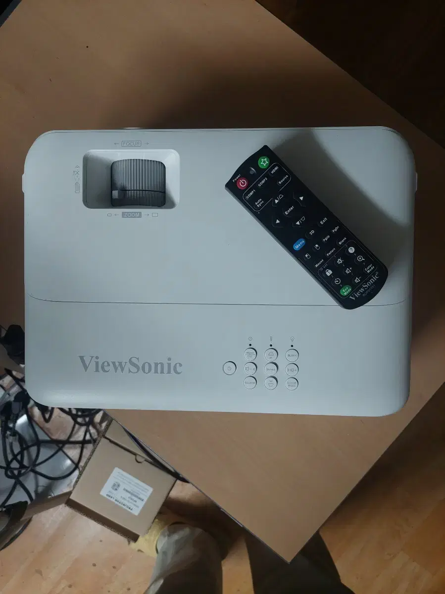 Viewsonic 3800 ANSI Lumens WUXGA Projector TWU138