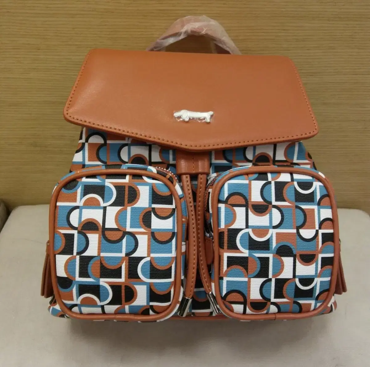 Lew Castel Backpack 3LRBG383 New Product