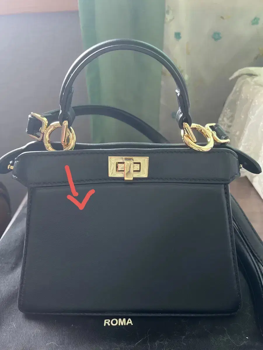 펜디 피카부 쁘띠