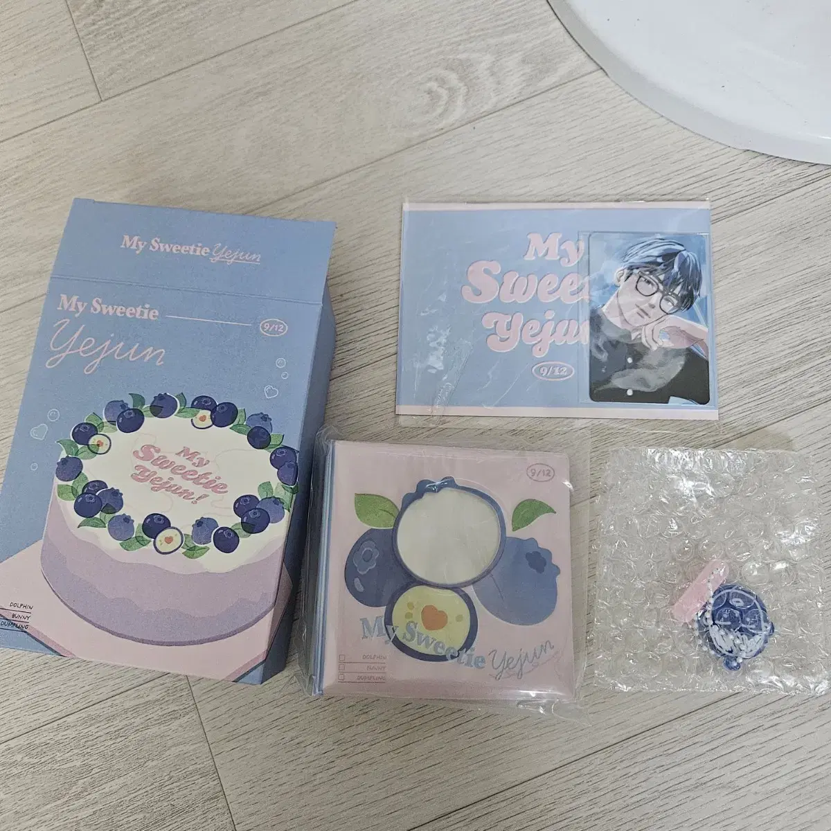 플레이브 예준 생일키트 2024