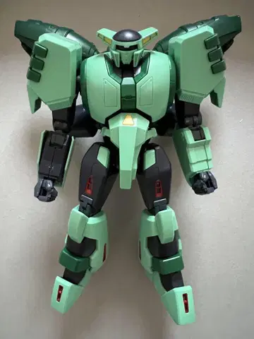건담 프라모델 HG 보리노크 사만