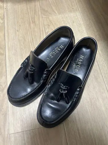 Haruta 블랙 태슬 로퍼 25.5cm