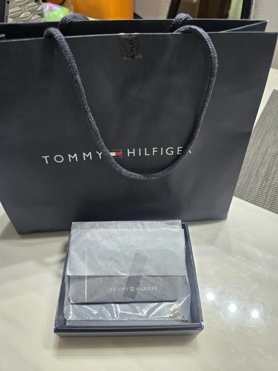 Tommy Hilfiger Card Wallet