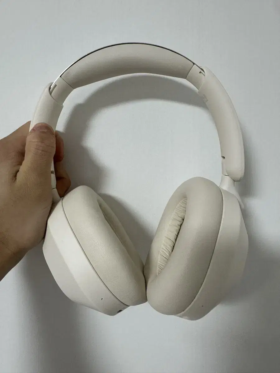 Britz Wireless Headset