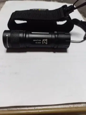 GENTOS SG-355B 블랙 LED 손전등