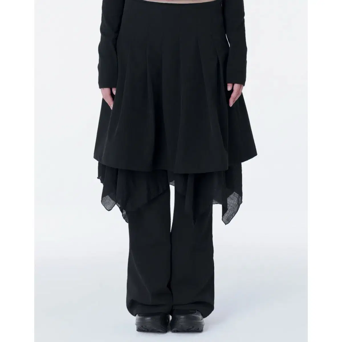 Miseki Seoul T-shirt Short Sleeve unbalanced quote slit