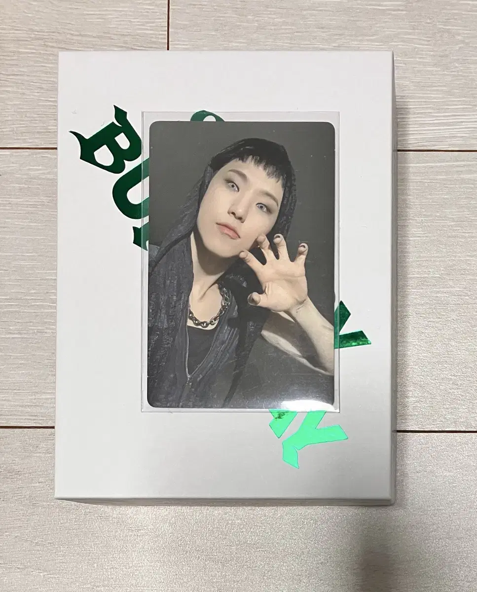 호시 버스트데이 키트(흰색 키트) 포함 판매-생일기념다운